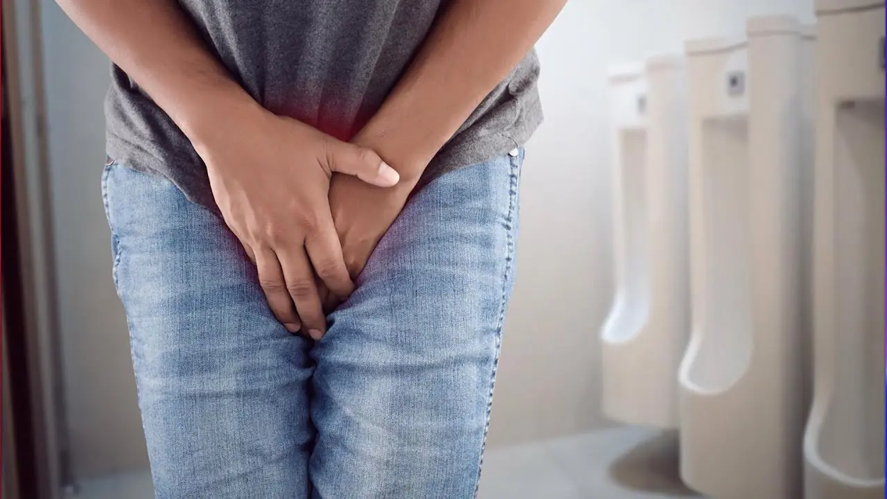 Why Do Some People Wake Up at Night to Urinate? Doctors Explain the Difference