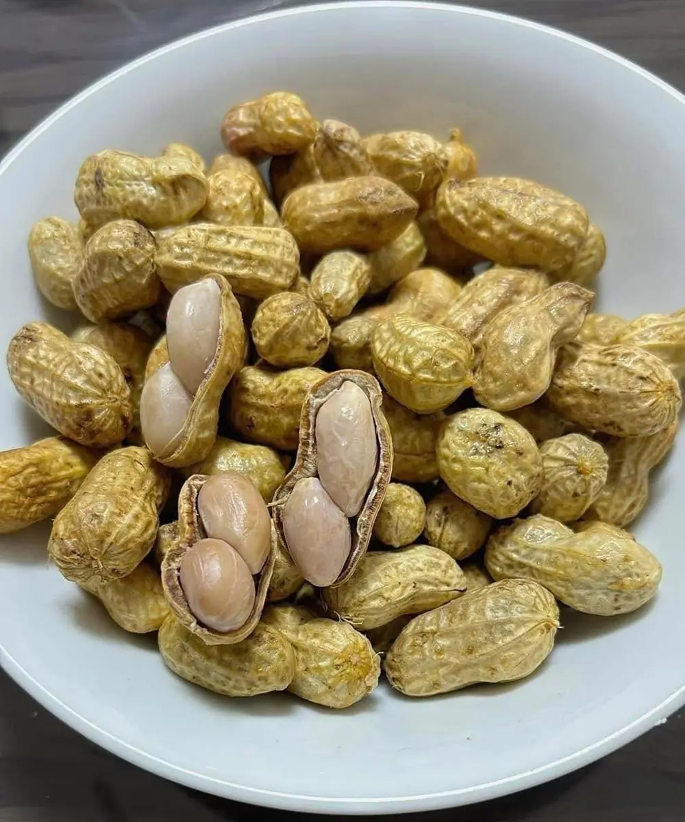 Doctors Warn: Eating Peanuts May Have Hidden Effects You Shouldn’t Ignore