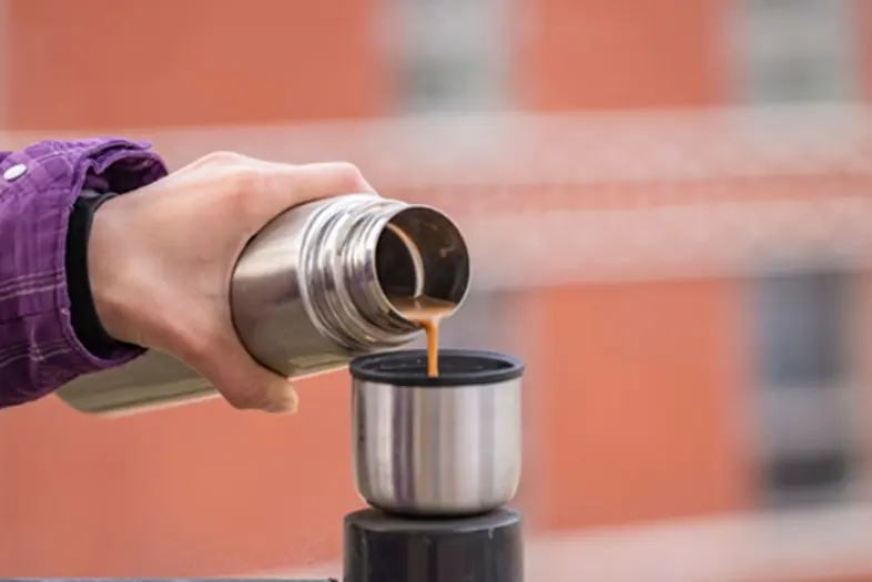 50-Year-Old Driver Diagnosed With Multiple Serious Illnesses Linked to Thermal Cup Use — Doctors Warn Against Storing These 7 Drinks