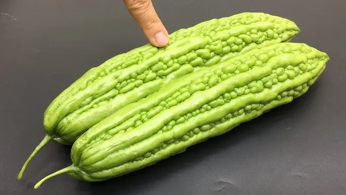 Don’t eat bitter melon if you fall into these 7 groups