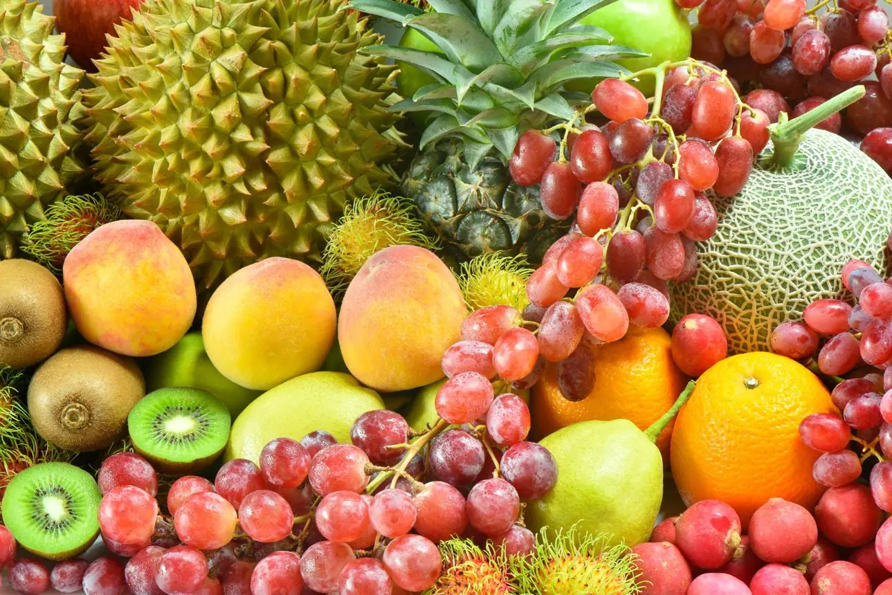 The Truth About “Cancer-Causing Fruits”: Separating Myth from Science