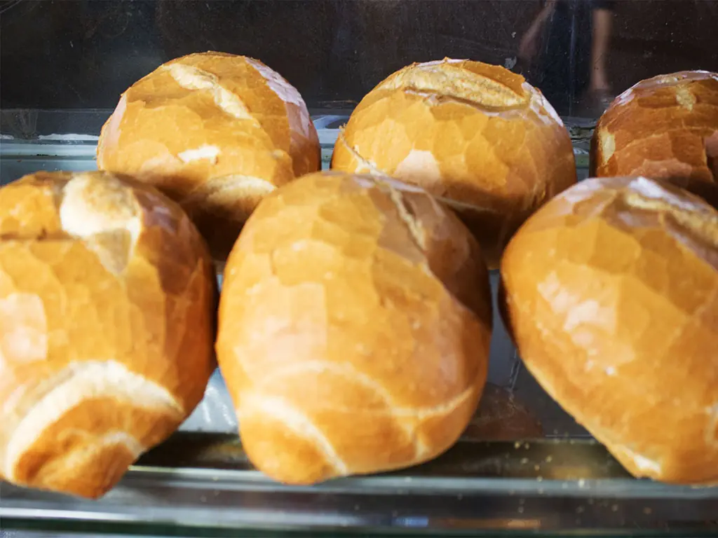 Bread is nutritious but it may not be right for these 8 types of people