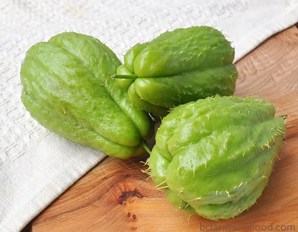 Chayote Benefits for Health: Nutrition, Uses, and Easy Recipes