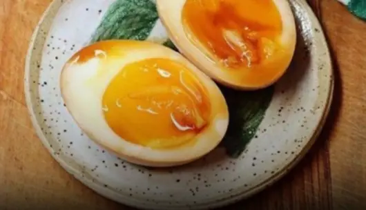 Below are 6 types of food you should discard instead of reheating!
