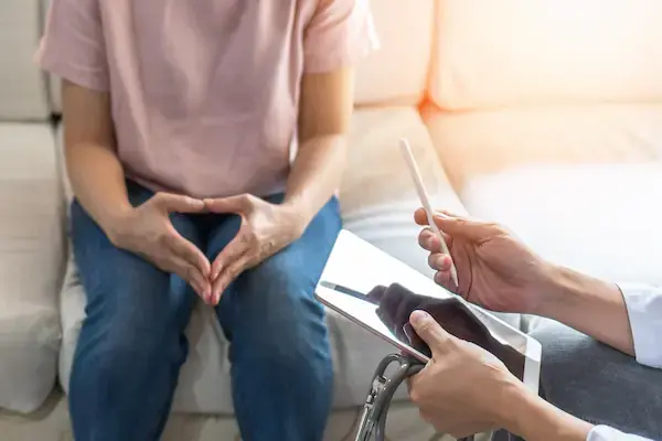 Doctors Warn: Certain Habits in Husbands May Increase Wives’ Can.cer Risk