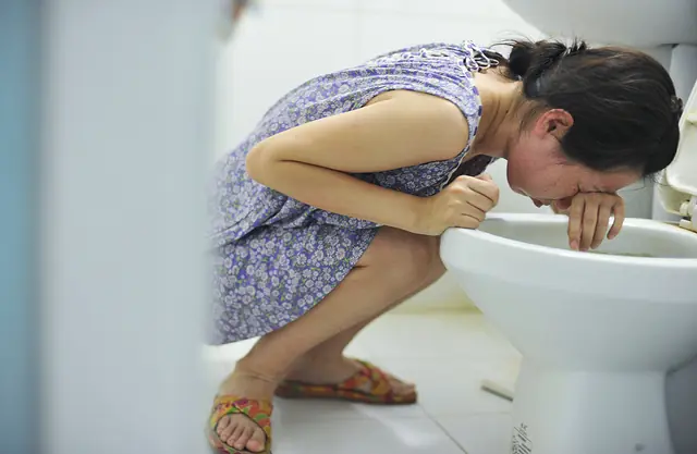 Waking up and noticing these 7 signs may indicate that your body is quietly “harboring” ca.nc.er