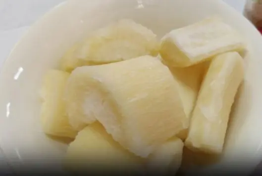 Over 200 People Are Killed By The “World’s Deadliest Food” Every Year