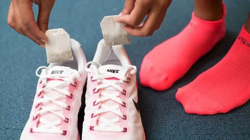 10 Easy Methods to Keep Your Shoes Smelling Fresh Naturally