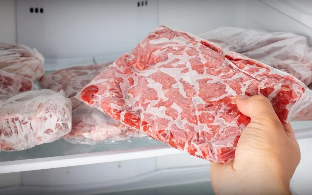 Doctors Say Don’t Eat These 4 Fridge Foods, Even If You’re Hungry