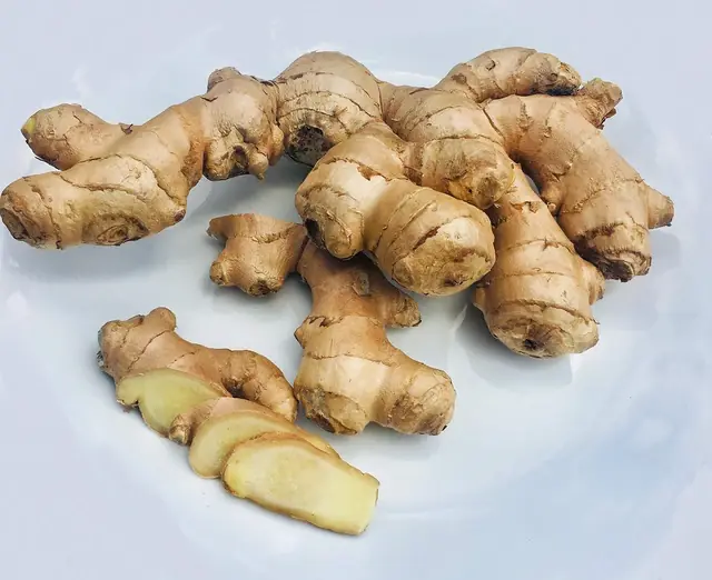Ginger Has Many Benefits, but It Can Also Cause Problems for Certain People