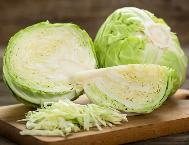 Cabbage May Affect Your Health Differently If You Have These Conditions