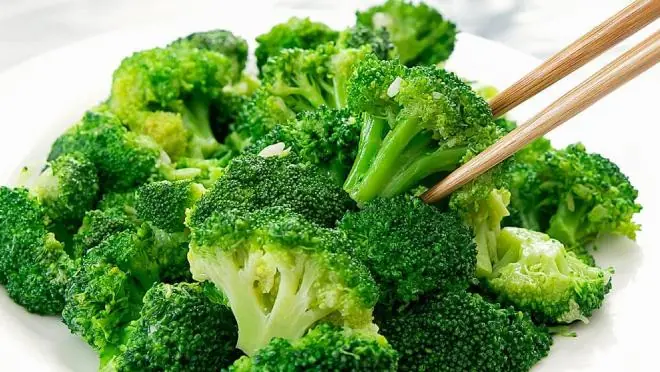 What Doctors Say About Broccoli Might Surprise You