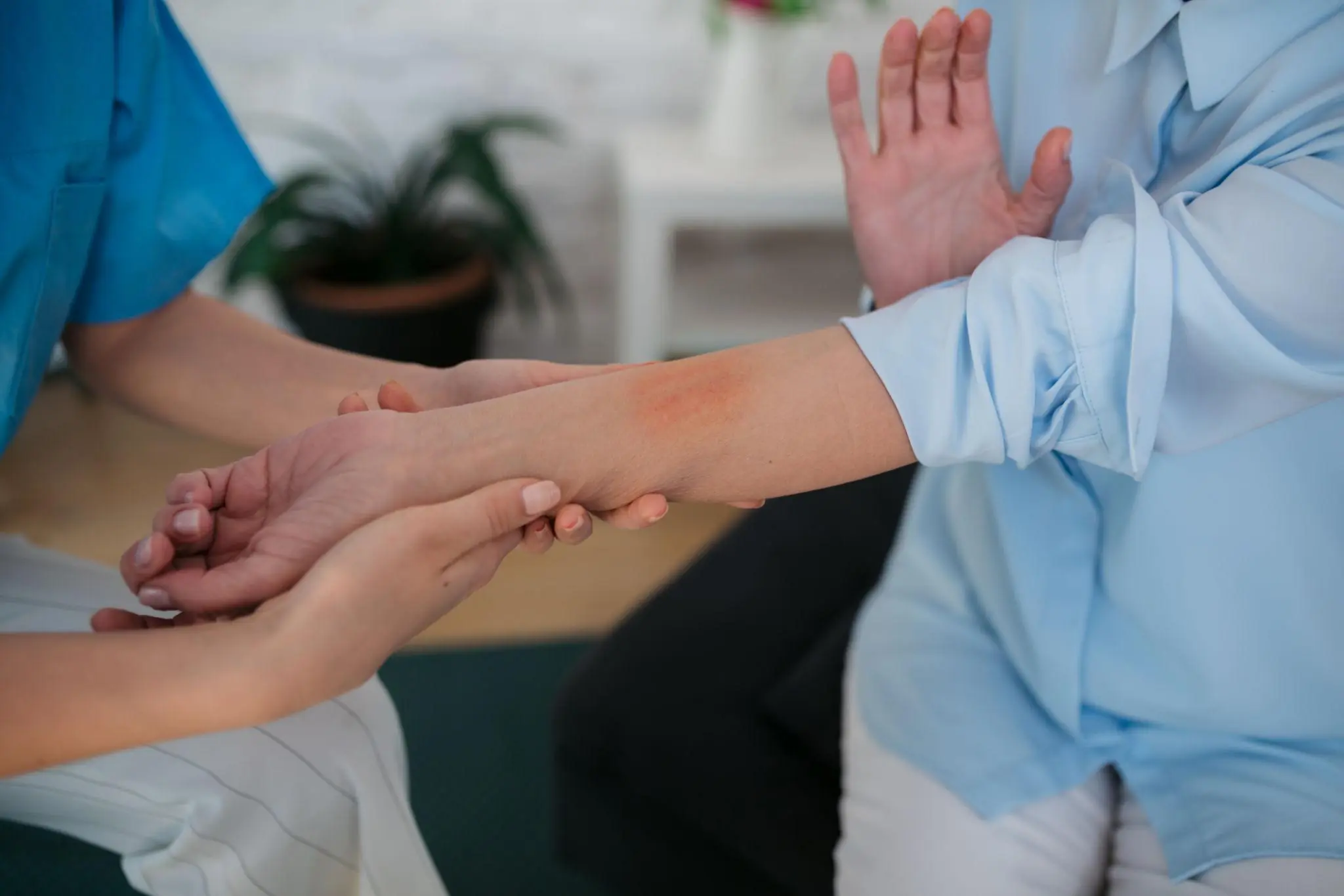 These Skin Symptoms in Men Could Indicate a Se.xu.al.ly Transmitted Disease