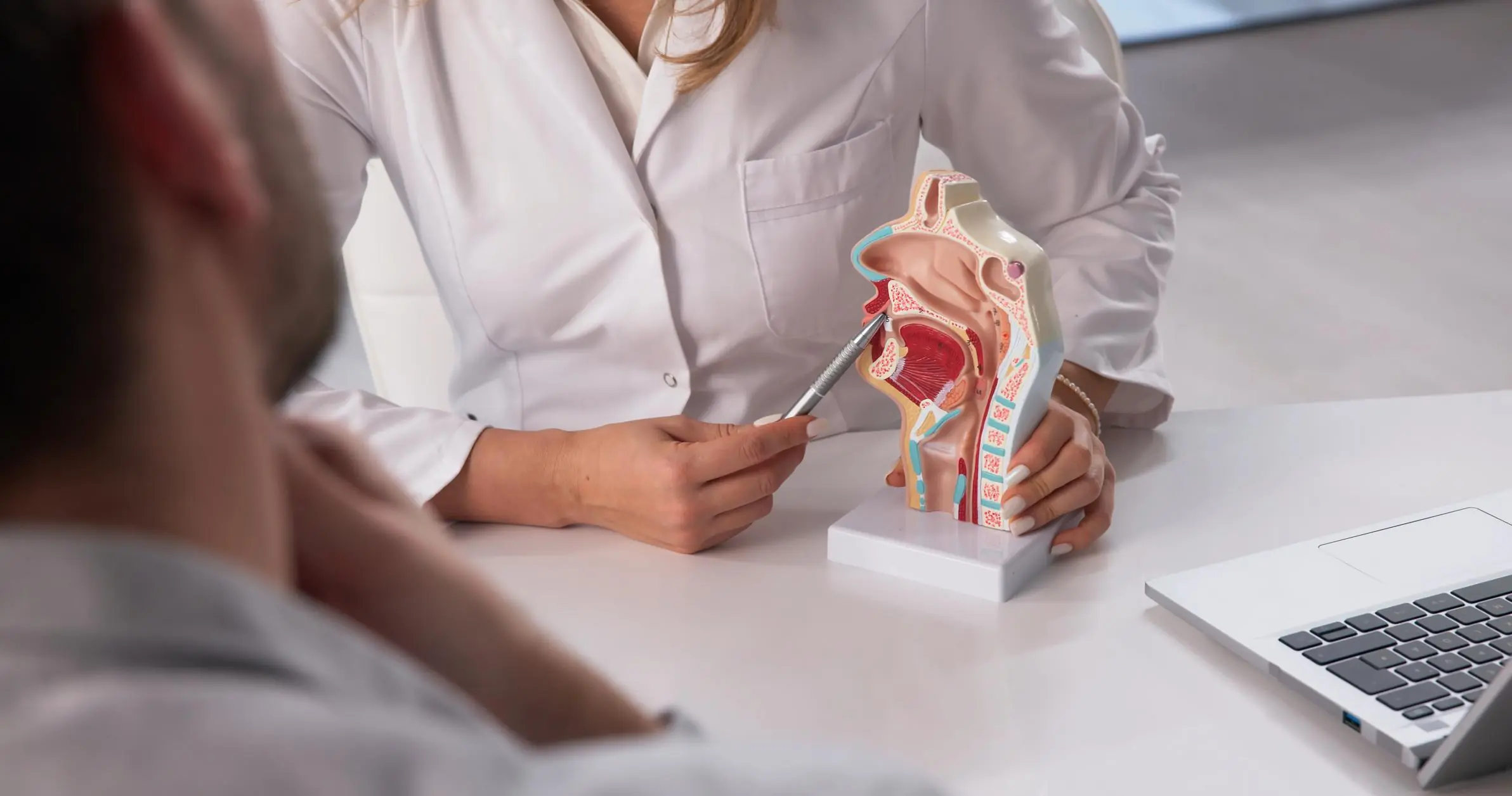 Doctors Investigate After Three Family Members Developed Thyroid Can.cer — Attention Turns to Everyday Eating Habits
