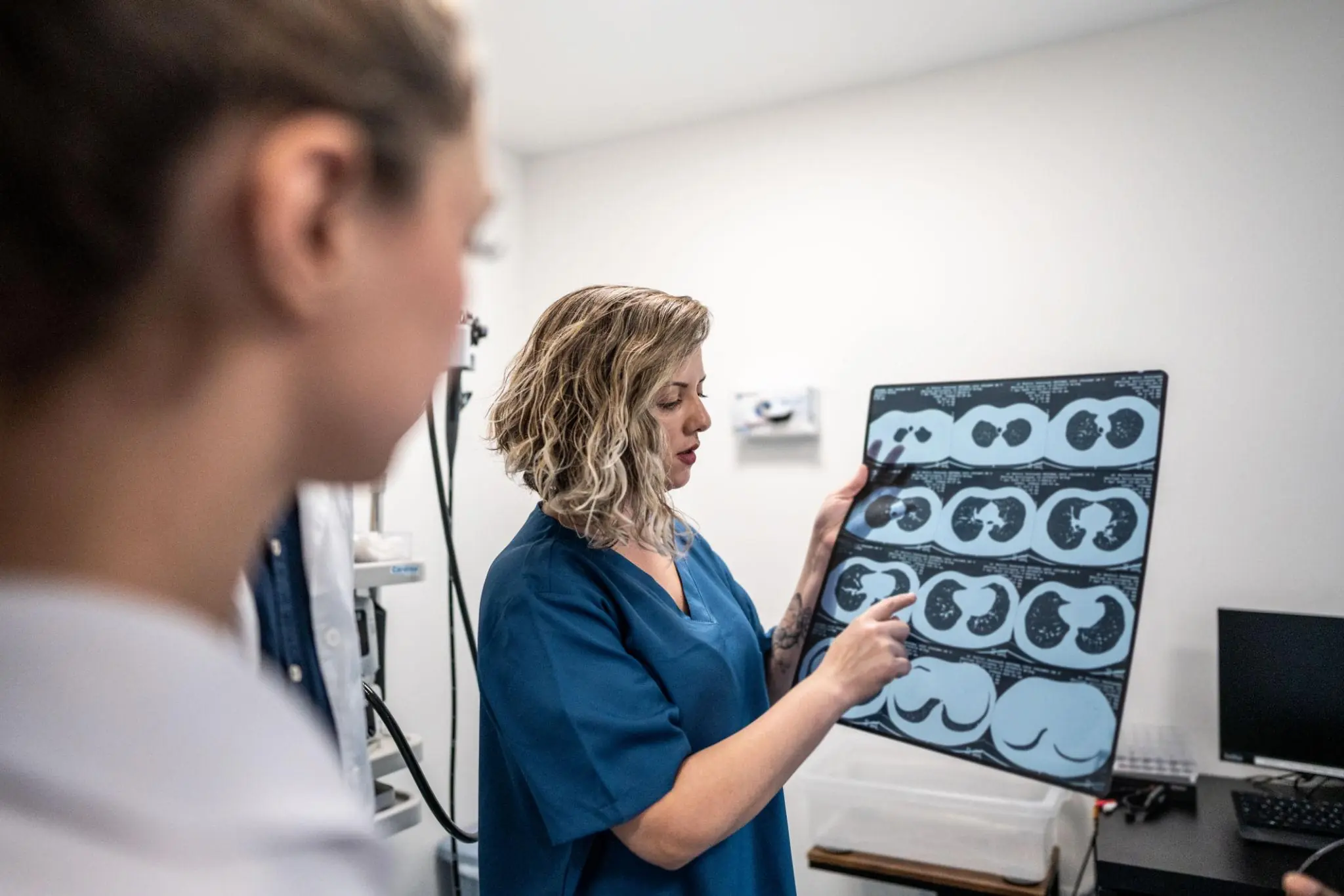 Doctors Warn: These Early Warning Signs of Serious Illness Should Never Be Ignored