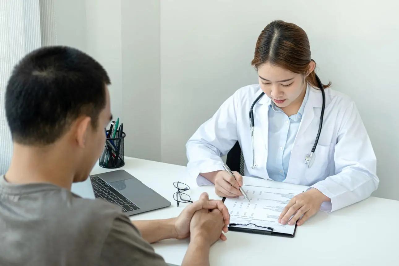 20 Early Warning Signs Your Body Should Never Ignore