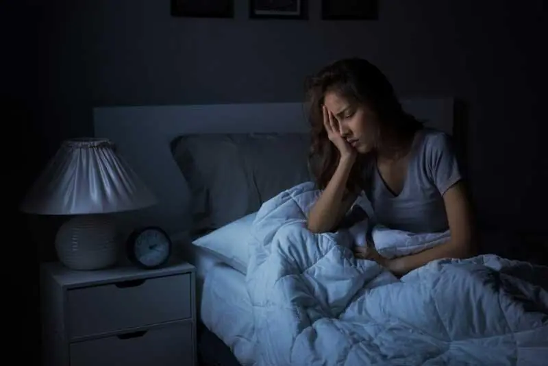 Why You Keep Waking Up Between 3 A.M. and 5 A.M., According to Sleep Experts