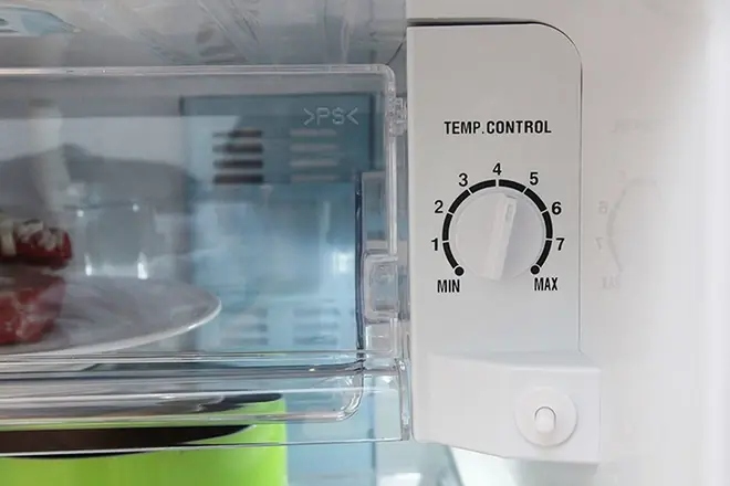 The Refrigerator Has a Small Button That Can Significantly Reduce Your Electricity Bill
