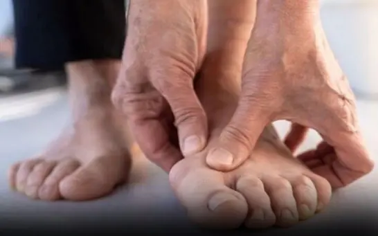His Entire Body Was Constantly Itchy—He Assumed It Was Allergies Until Doctors Found the Real Cause