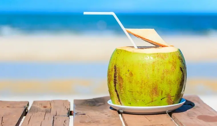 The Amazing Health Benefits of Coconut Water