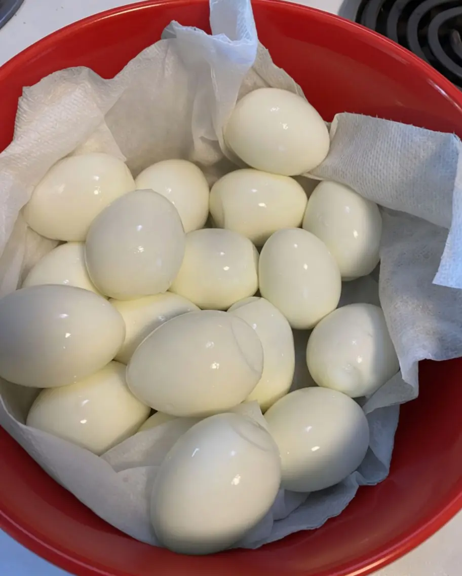 Your Acne Might Not Be Random — Here’s What Eggs and Gut Health Could Have to Do With It