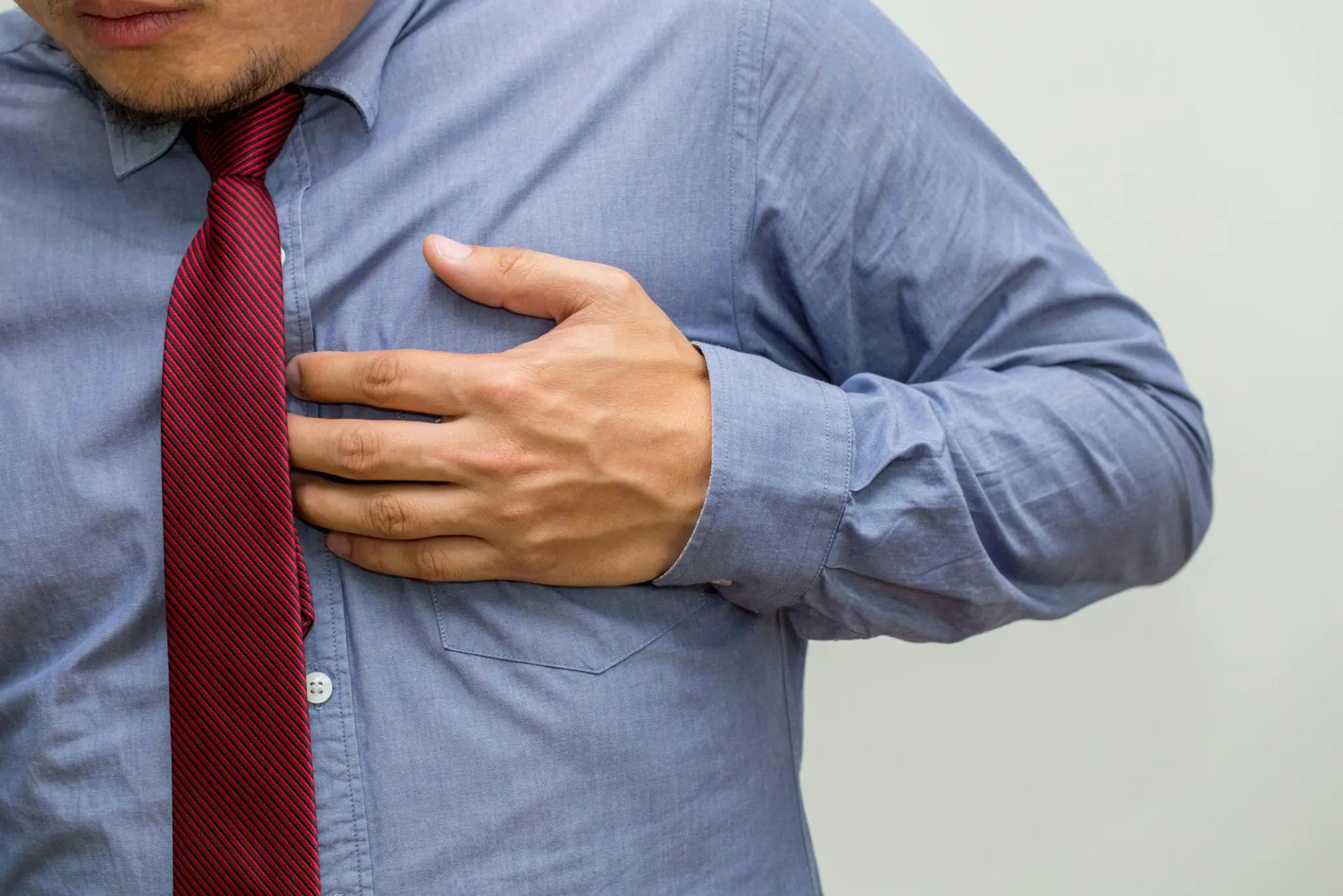 One Month Before a Heart Attack, Your Body May Send These 7 Warning Signs — Experts Say the 6th Should Not Be Ignored
