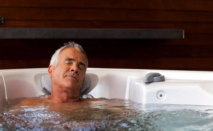 For Adults Over 65, Less Frequent Bathing May Be Better for Skin Health