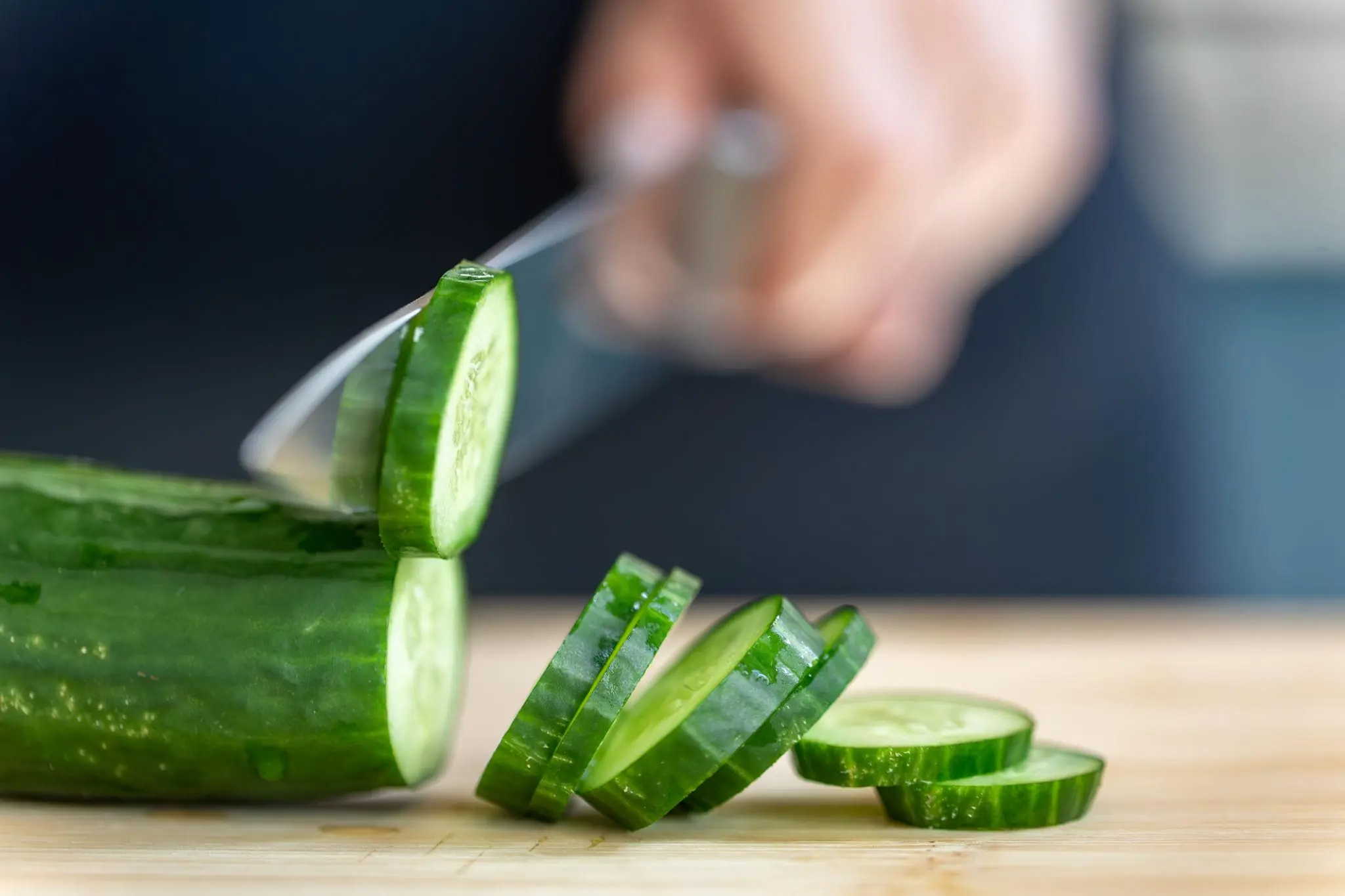 Who Should Avoid Eating Cucumbers? 4 Groups of People Who May Need to Be Careful