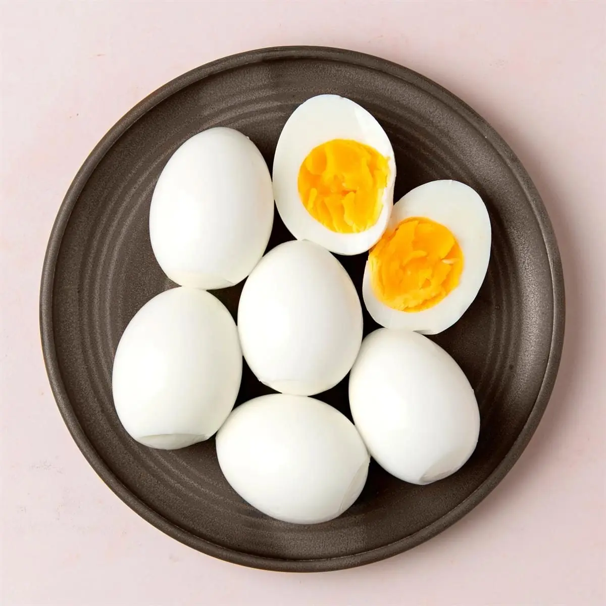 Millions Eat Eggs Every Day—Doctors Just Revealed What It Can Lead To