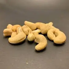 The Hidden Effects of Cashews That Doctors Want You to Know