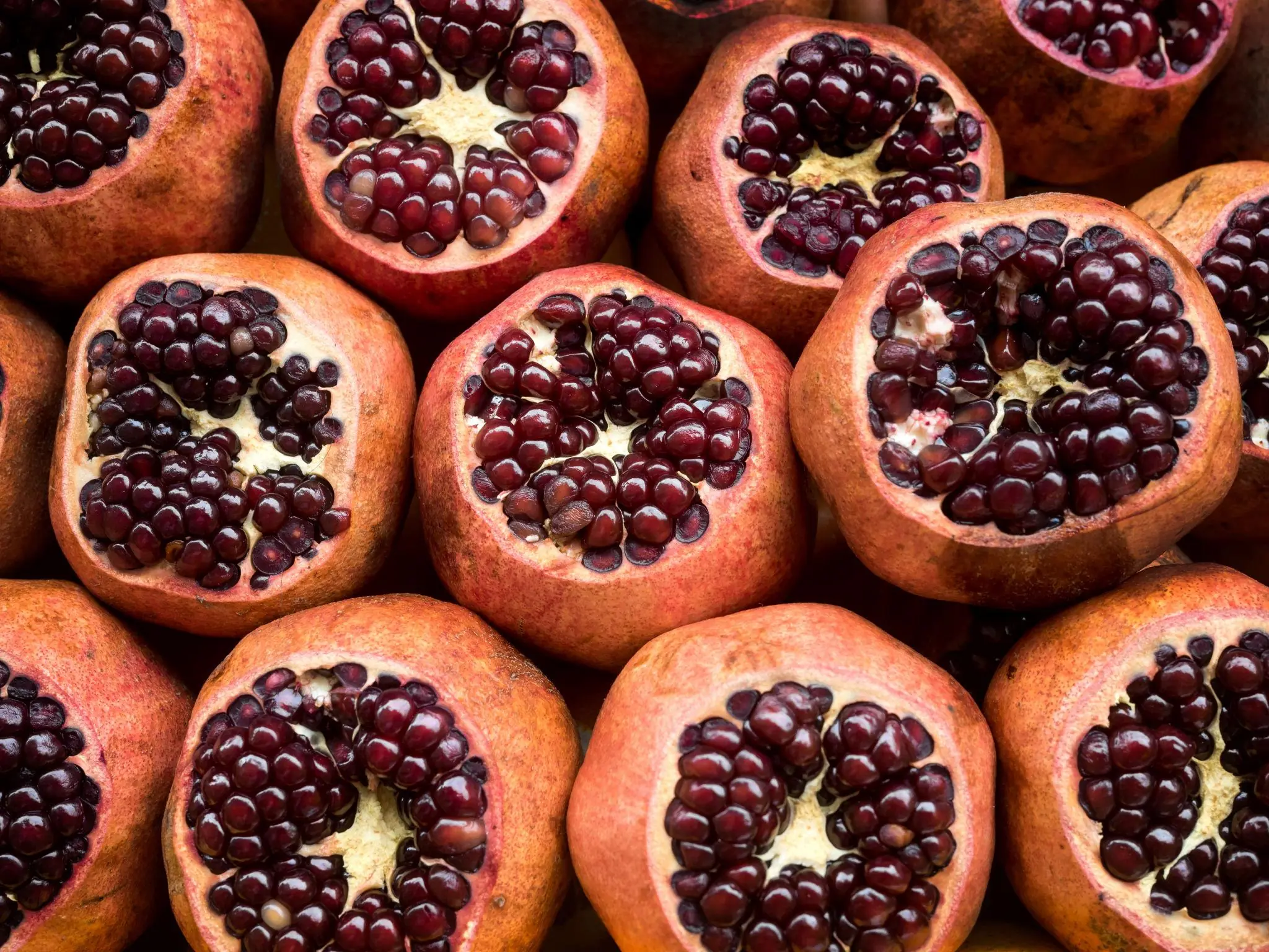 4 Fruits That May Help Support the Body's Natural Defenses Against Can.cer