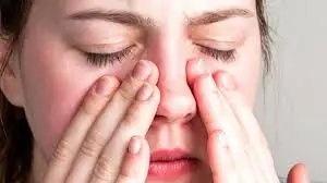 Before Reaching for Antibiotics, Try These 8 Natural Sinus Infection Remedies