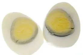 Many People Think This Green Ring Means the Egg Is Bad—But Is It?