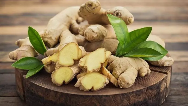 Placing Fresh Ginger on the Belly Button Before Bed: Myth or Meaningful Tradition?