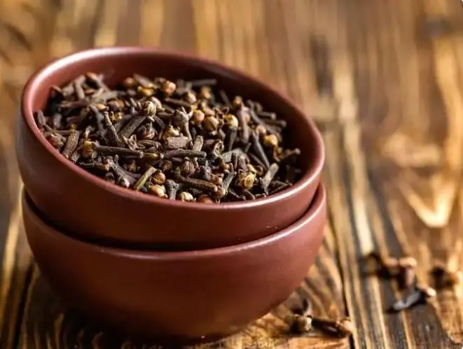 Drink Clove Water for 30 Days: Here Are 8 Potential Benefits You May Notice