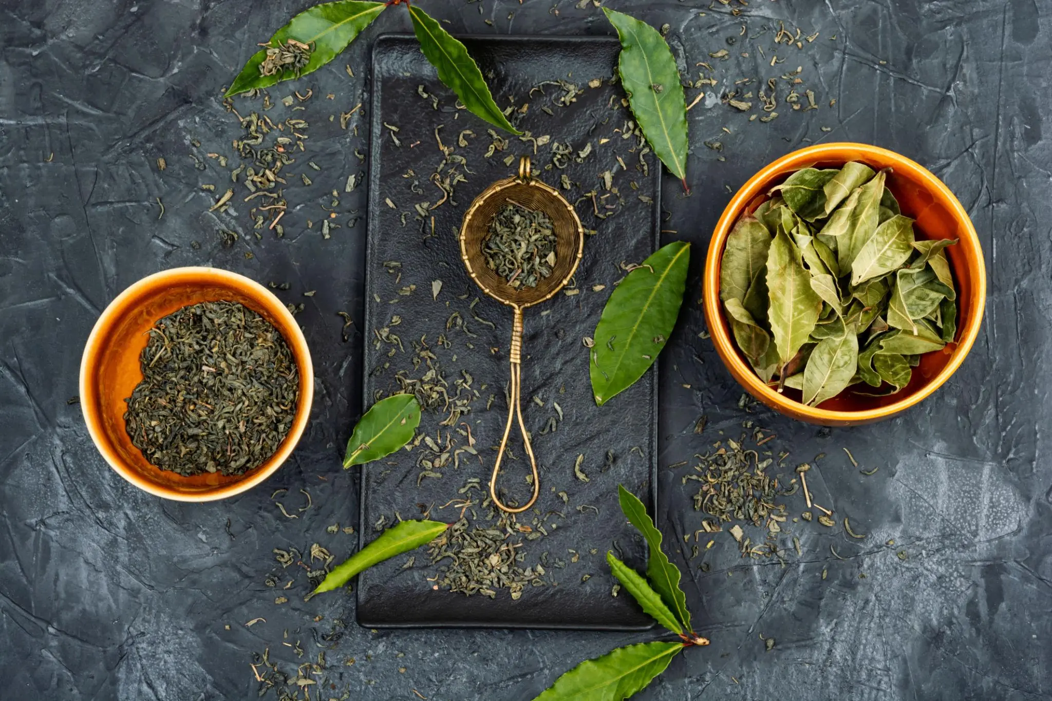 Looking for Natural Cough Relief? Here's Why Some People Use Bay Leaf and Lemon Syrup