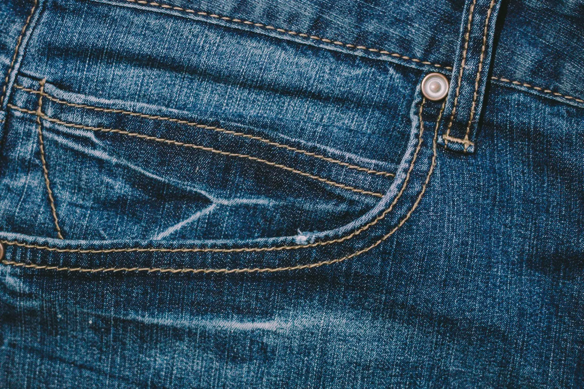You Won’t Believe Why Jeans Have That Tiny Pocket: The Surprising History Behind a Small Fashion Detail