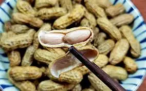 What Happens Inside Your Body When You Eat Peanuts? Doctors Explain