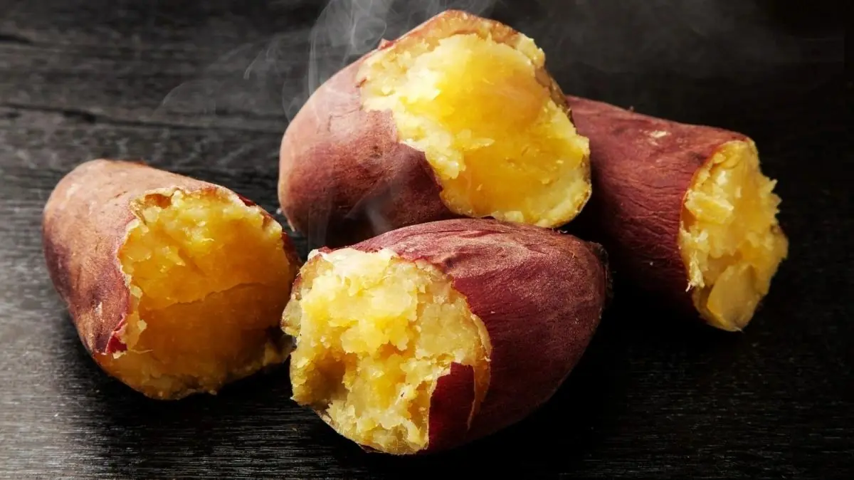 She Ate a Boiled Sweet Potato Every Morning for a Year: What Nutrition Experts Say