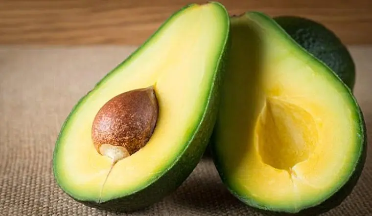 Doctors Reveal What Happens When You Eat Avocados Regularly