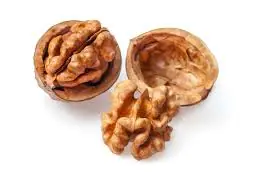 Doctors Reveal the Powerful Health Benefits of Eating Walnuts