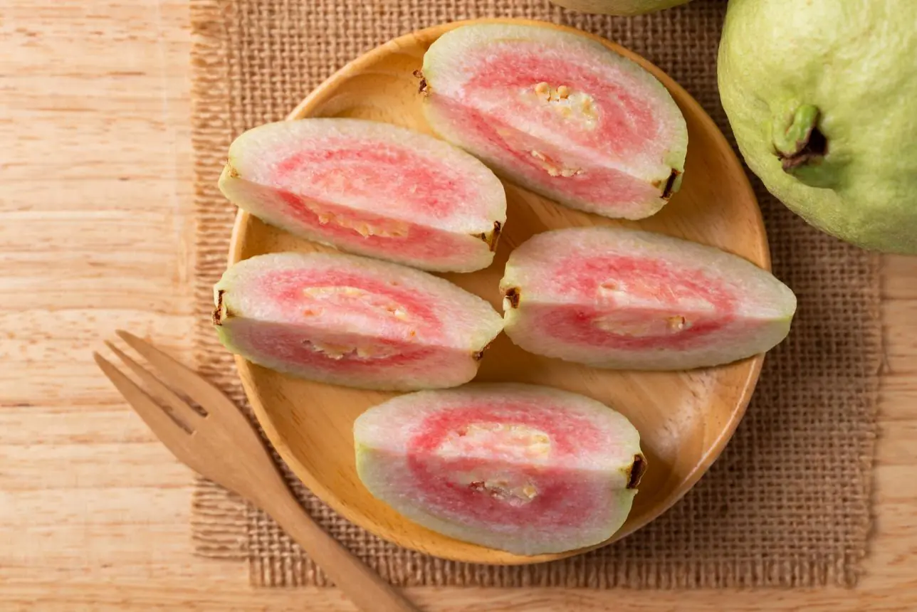 Guava: The Everyday Fruit Packed with Surprising Health Benefits