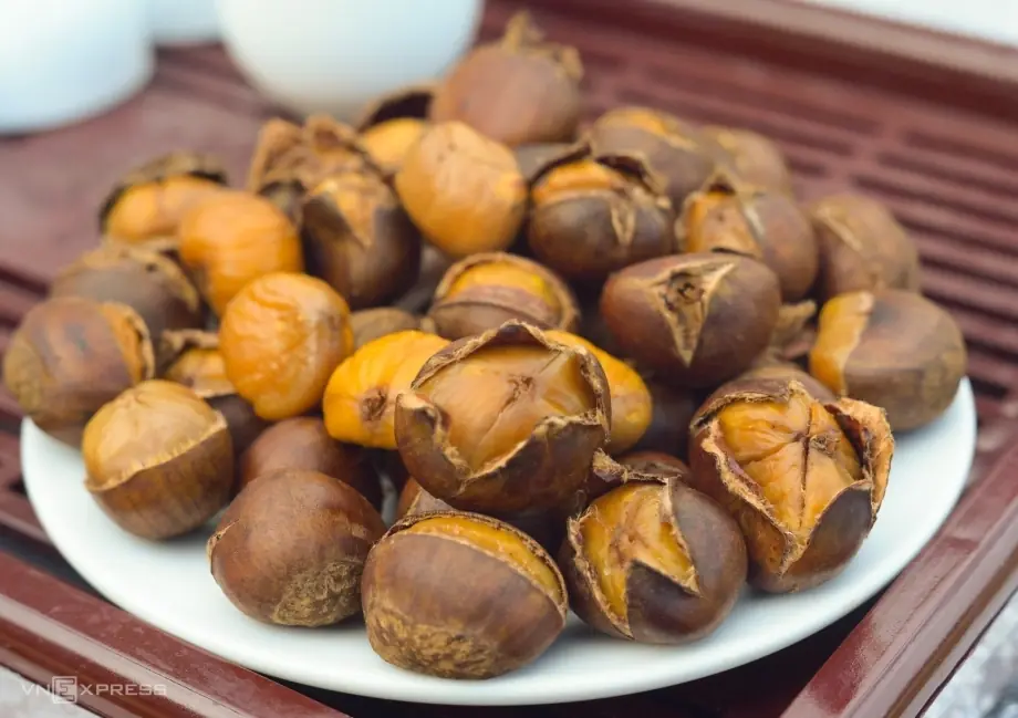 Eating Macadamia Nuts Regularly? Here's What Experts Want You to Know