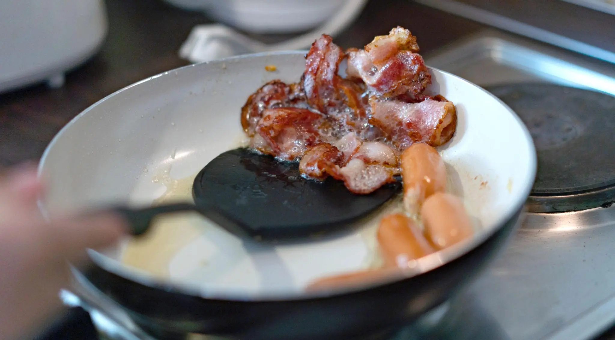 The 3 Breakfast Habits That May Put Extra Strain on Your Kid.neys