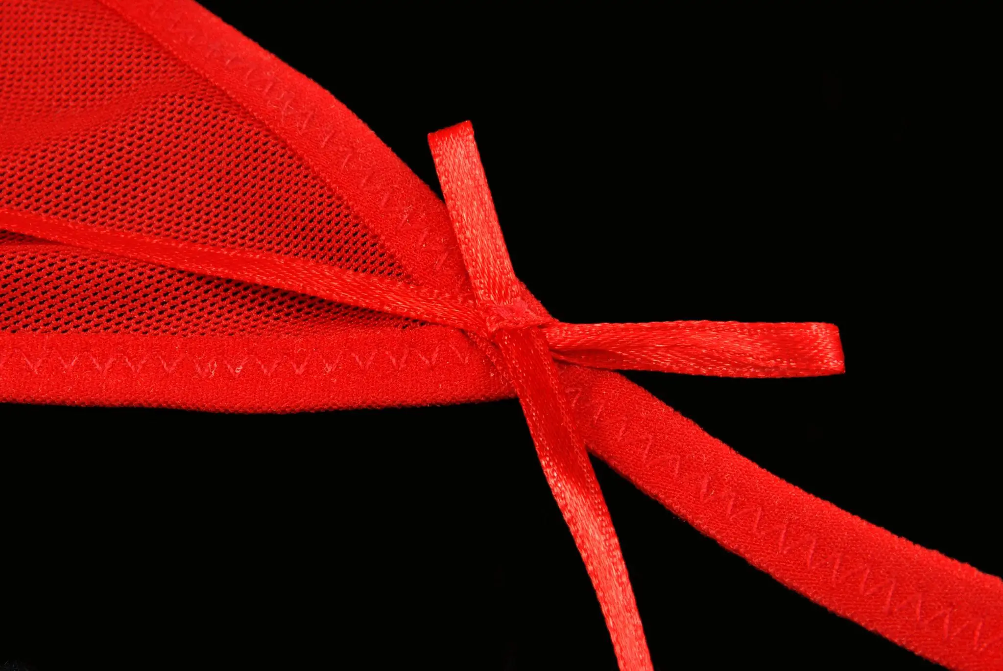 People Are Just Realizing Why Women’s Underwear Has a Bow on the Front