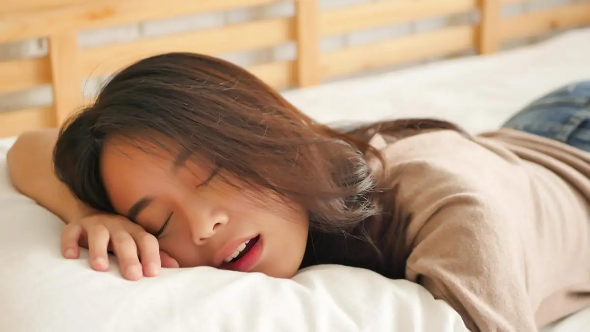 If You Drool While Sleeping Often, It Could Be a Warning Sign of These 6 Health Conditions