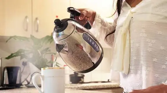 3 Everyday Water-Boiling Habits That May Be Doing More Harm Than Good