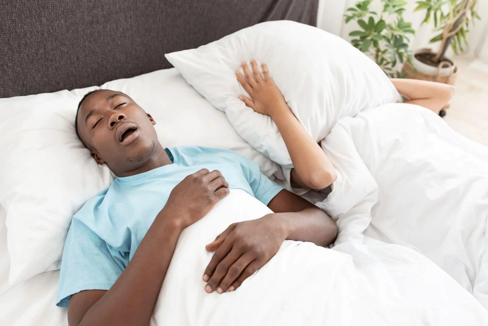 If You Snore While Sleeping, It May Be a Sign of an Underlying Health Problem