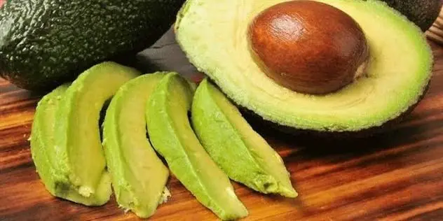 The Daily Avocado Habit: Health Experts Reveal Why So Many People Swear By It