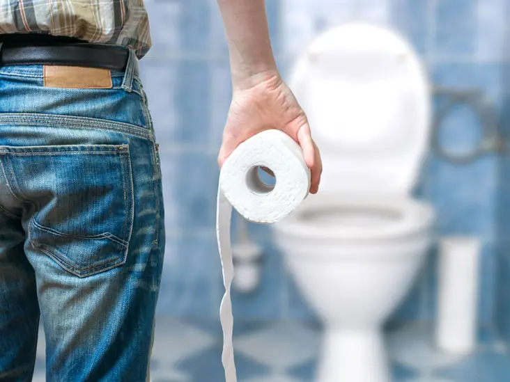 Having to Use the Bathroom Immediately After Eating? Here’s What Doctors Say